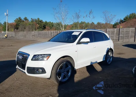 2010 Audi Q5 3.2 Premium from USA, damaged, VIN WA1WKAFP3AA022658